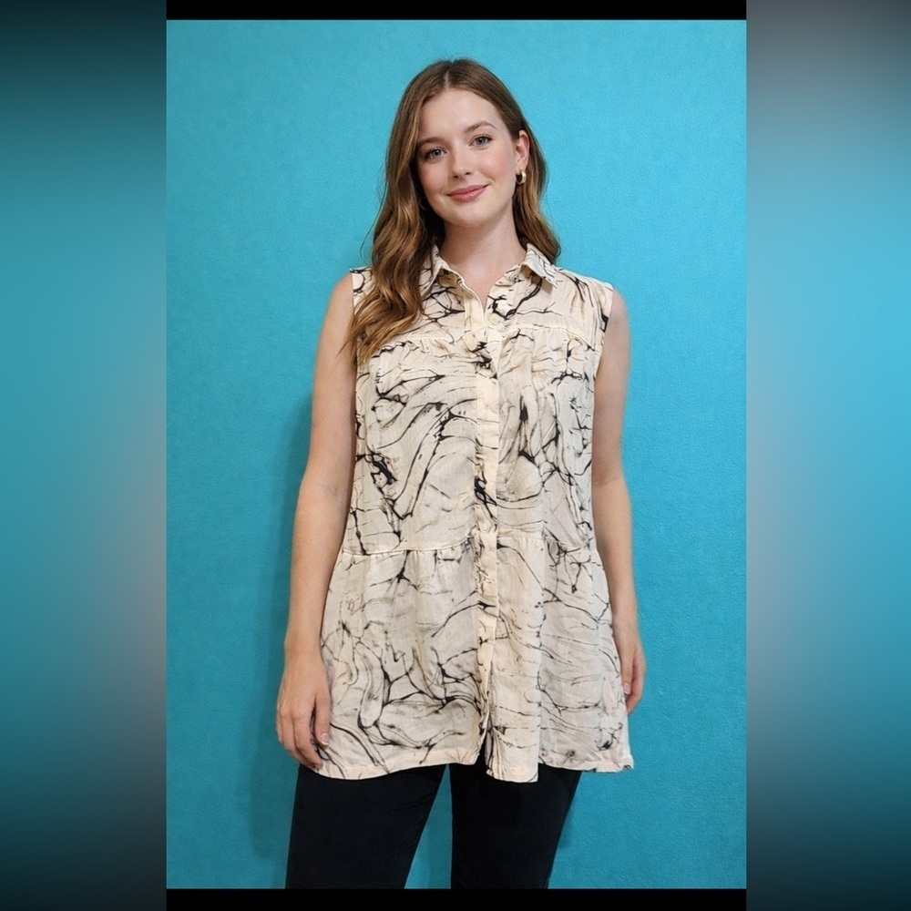 #76 Madisongrey Marbled blouse